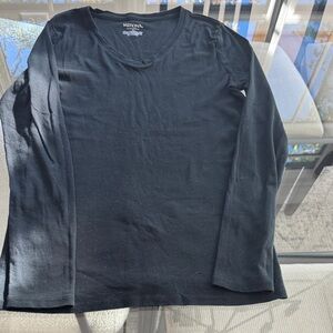 Merona Long Sleeve V-Neck Black Tee